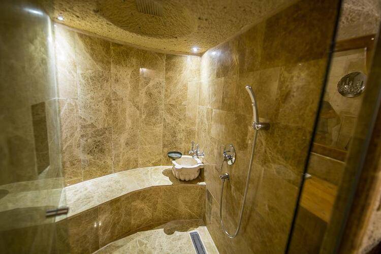 Maya Cave Hotel