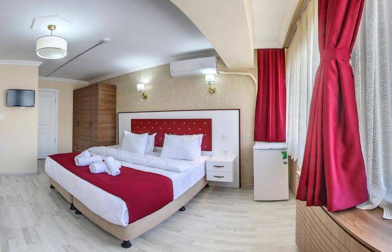 Cihangir Palace Hotel