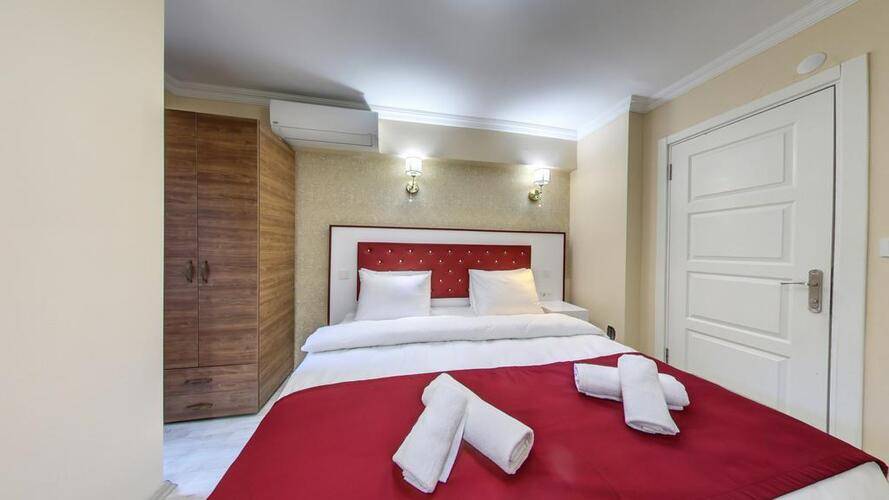 Cihangir Palace Hotel