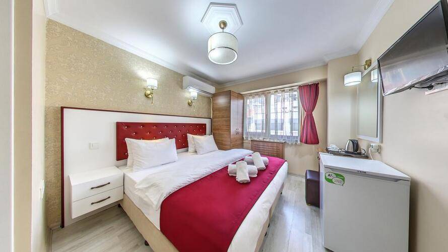Cihangir Palace Hotel
