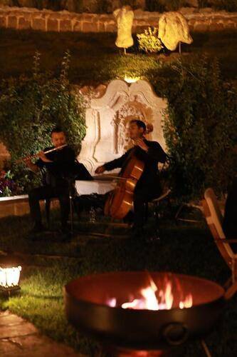 Seraphim Cave Hotel