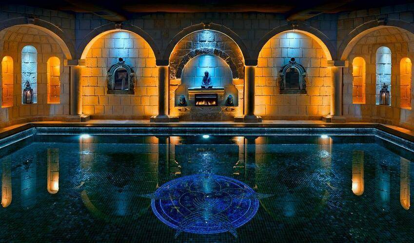 Seraphim Cave Hotel
