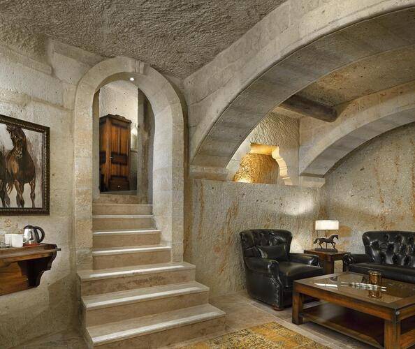 Seraphim Cave Hotel