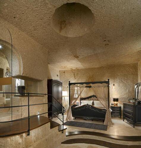 Seraphim Cave Hotel