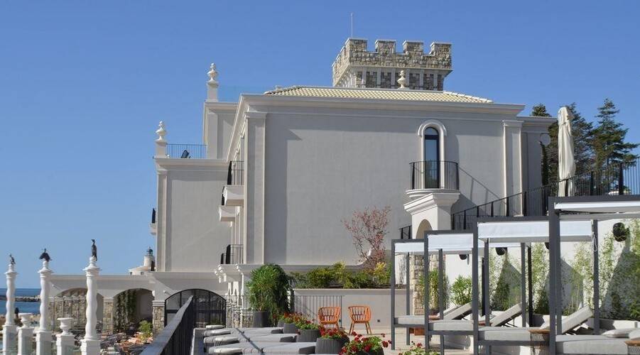 Villa Chinka - Astor Garden