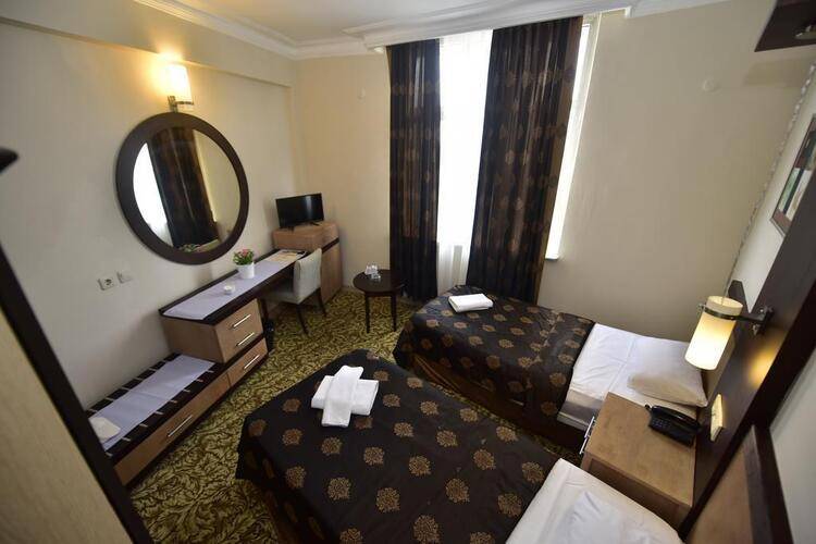 Topkapi Hotel