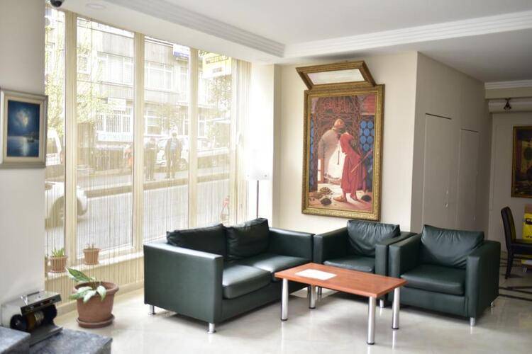 Topkapi Hotel