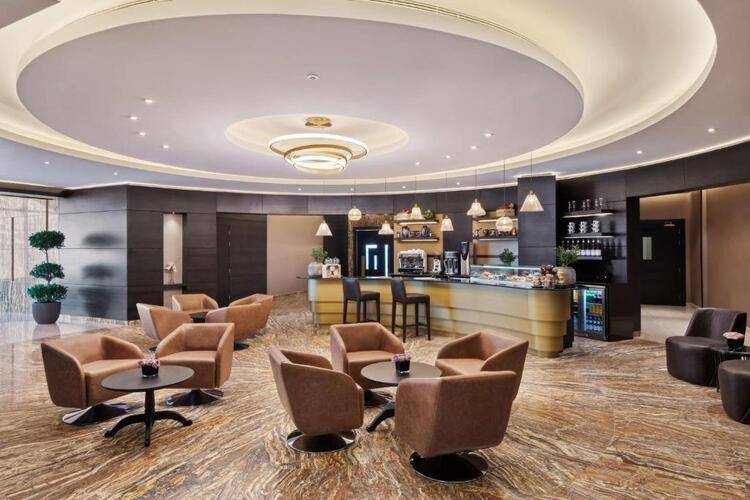 Radisson Blu Dubai Canal View
