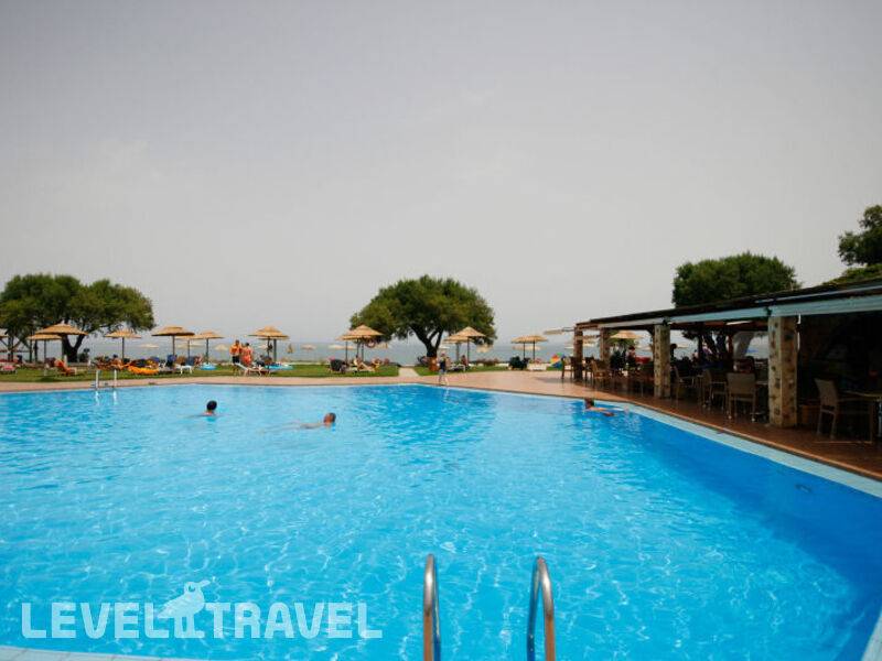 Фотография Geraniotis Beach Hotel