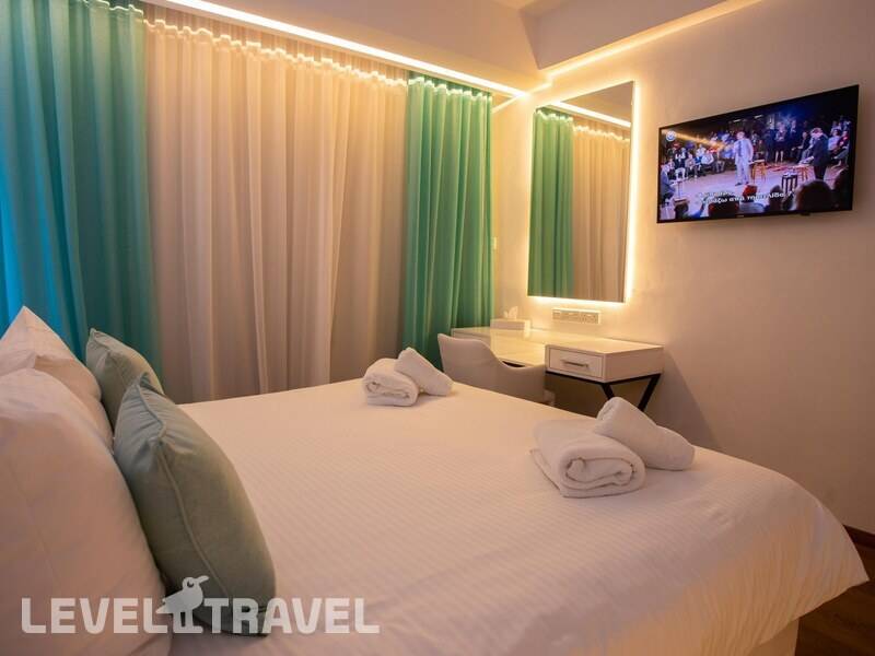 Фотография Napa Suites (Adults Only 18+)