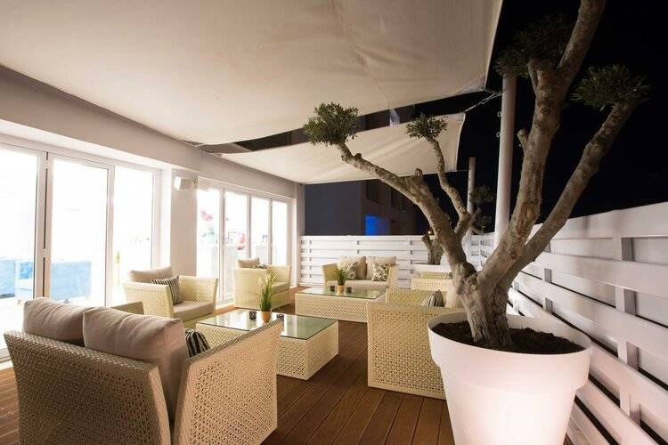 Napa Suites (Adults Only 18+)