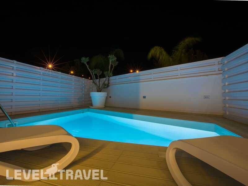 Фотография Napa Suites (Adults Only 18+)