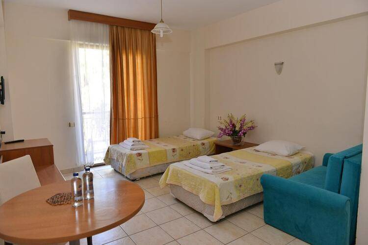 Orange Garden Hotel And Aparts