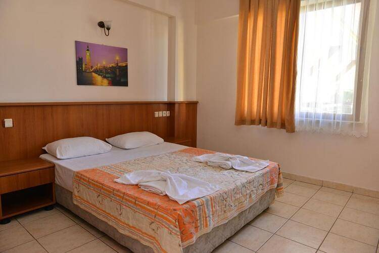 Orange Garden Hotel And Aparts