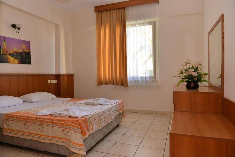 Orange Garden Hotel And Aparts