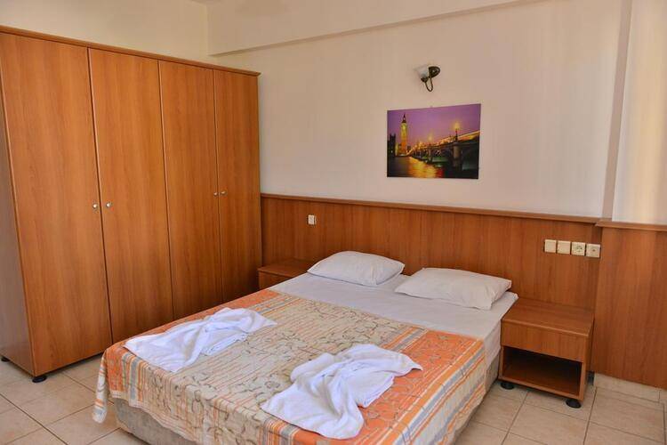 Orange Garden Hotel And Aparts