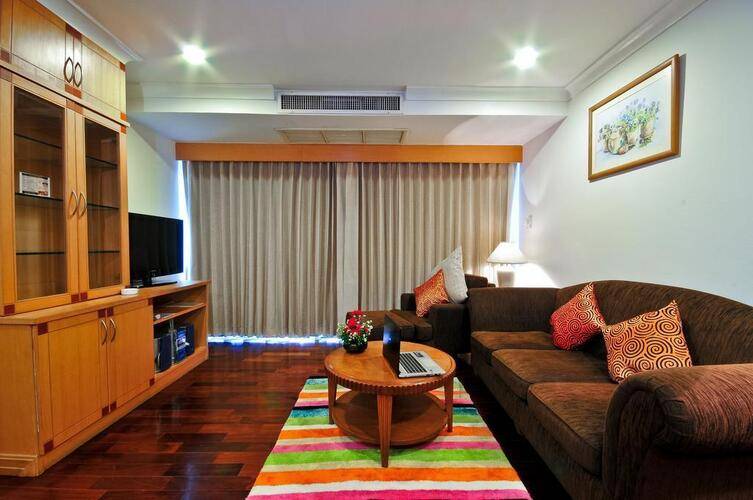 Admiral Suites Sukhumvit