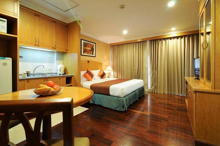 Admiral Suites Sukhumvit