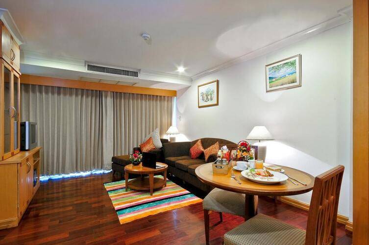 Admiral Suites Sukhumvit