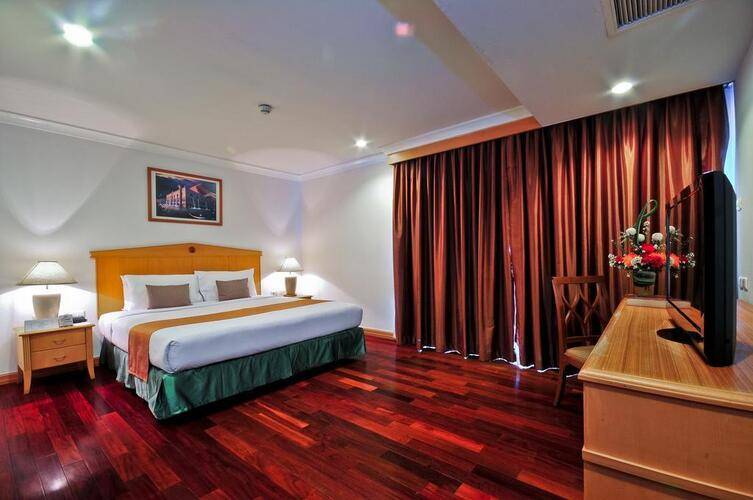 Admiral Suites Sukhumvit