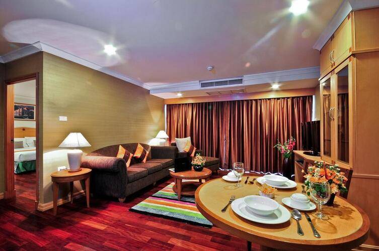 Admiral Suites Sukhumvit