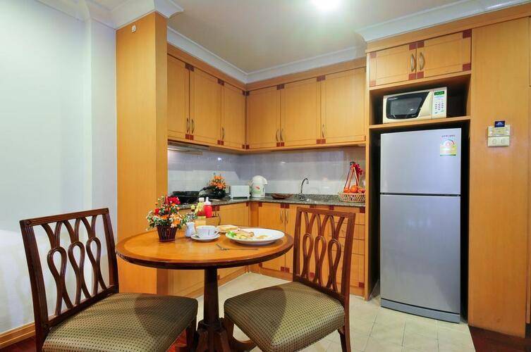 Admiral Suites Sukhumvit