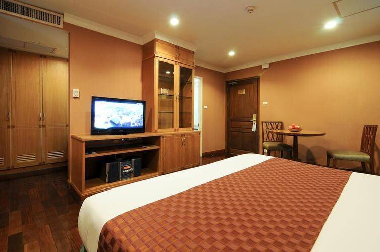 Admiral Suites Sukhumvit