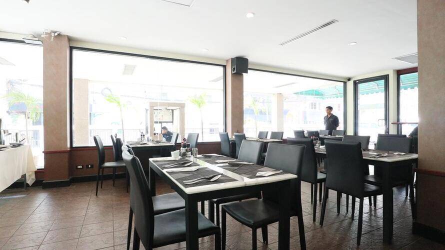 Admiral Suites Sukhumvit
