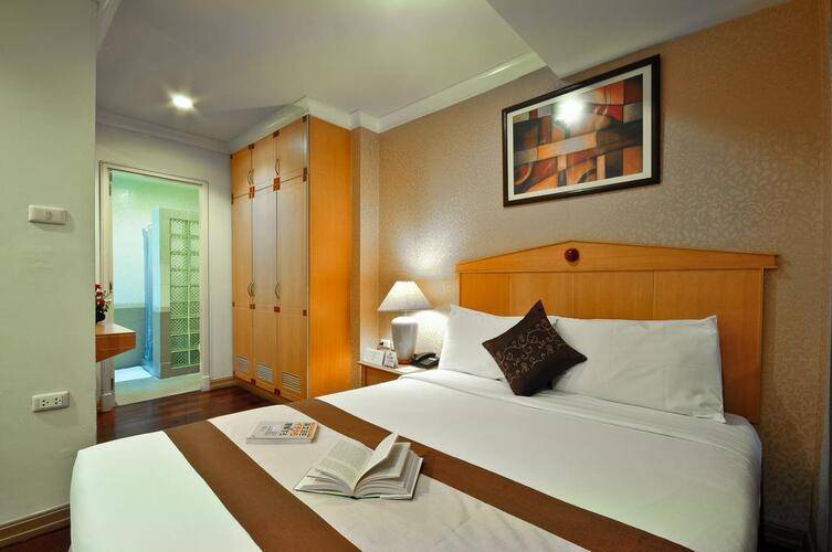 Admiral Suites Sukhumvit