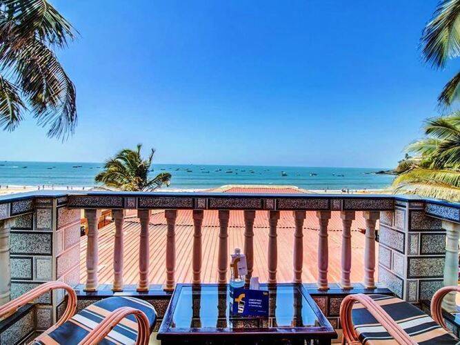 Larios Beach Holidays Resort