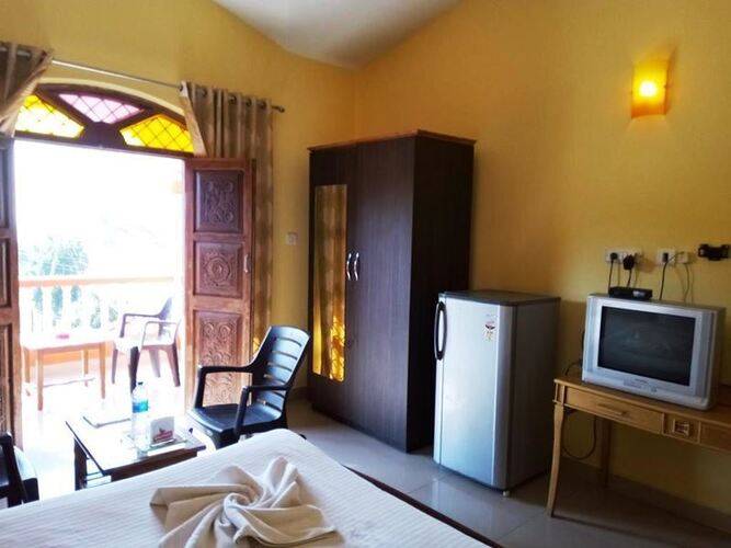 Larios Beach Holidays Resort
