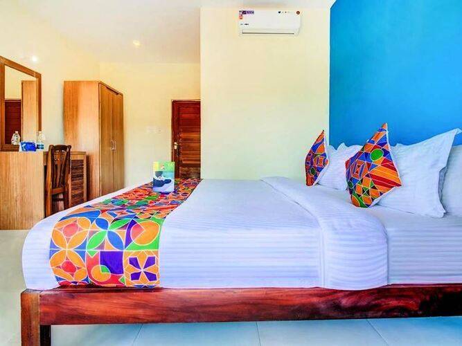 Larios Beach Holidays Resort