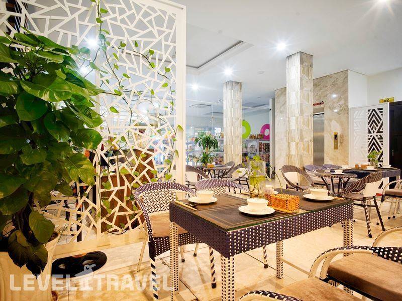 Фотография May Hotel