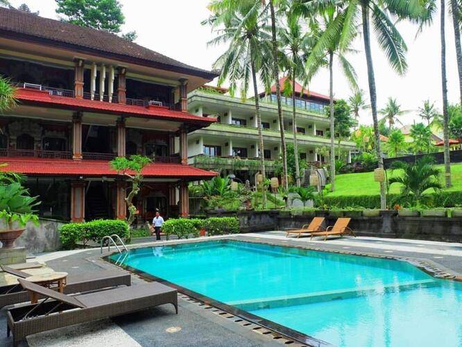 Artini Resort