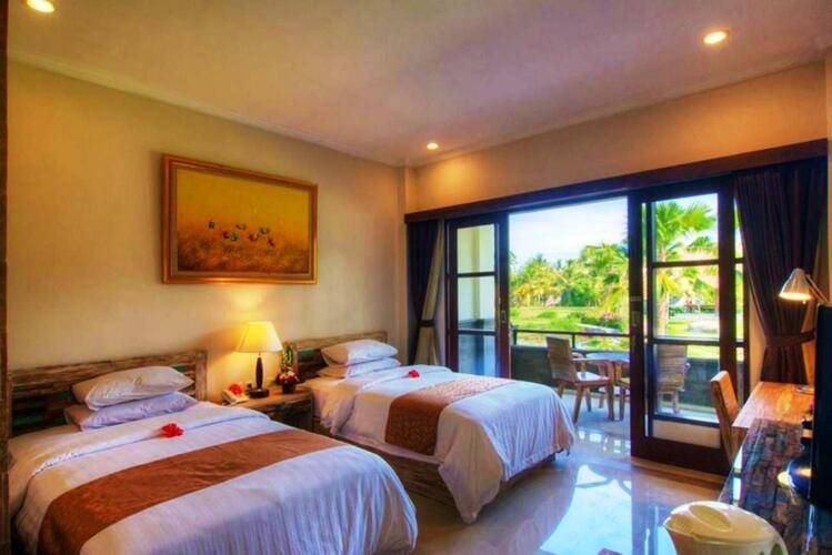 Artini Resort