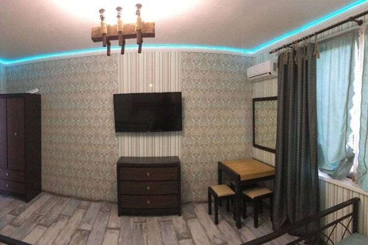 F Hotel
