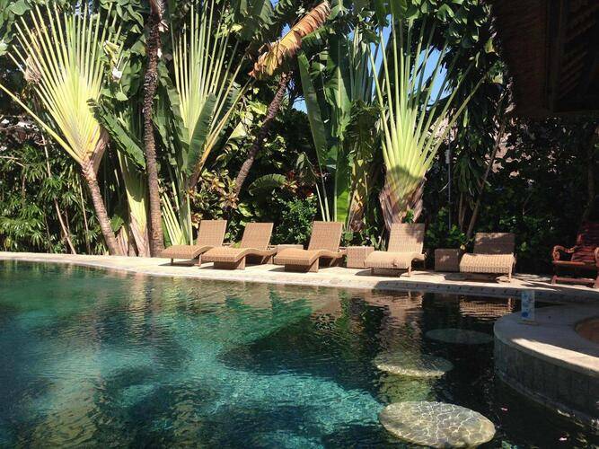 Tony's Villas