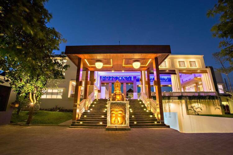 Tony's Villas