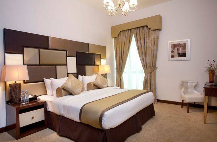 Al Waleed Palace Hotel Apartment