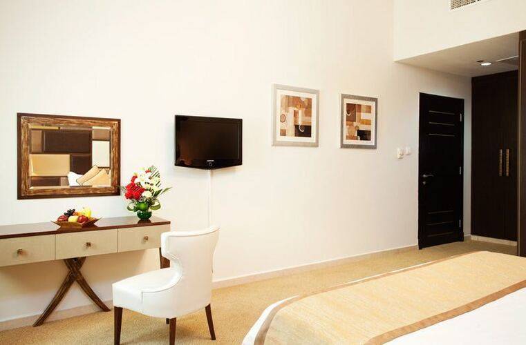 Al Waleed Palace Hotel Apartment