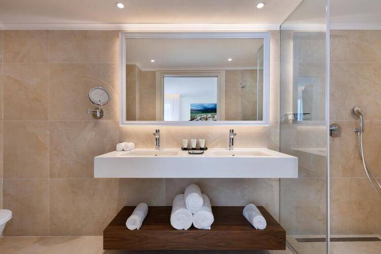 Milos Hotel Dead Sea