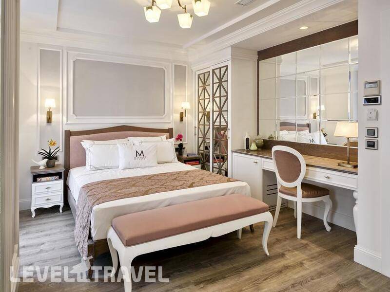 Фотография Mirrors Hotel Фотография Mirrors Hotel