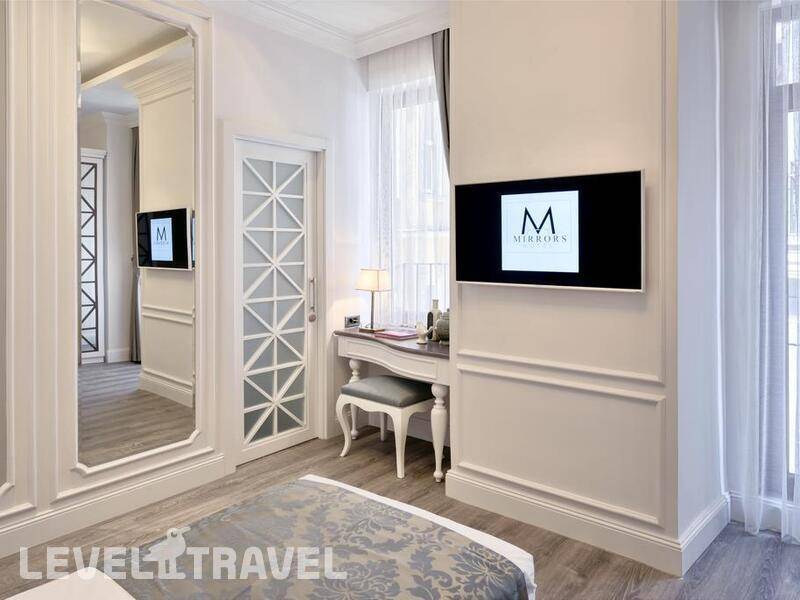Фотография Mirrors Hotel Фотография Mirrors Hotel