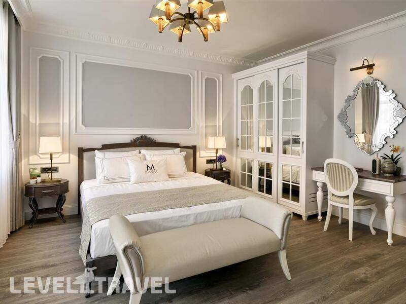 Фотография Mirrors Hotel Фотография Mirrors Hotel