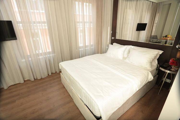 Ferman Pera Hotel