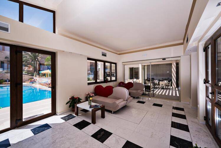 Oscar Suites & Village