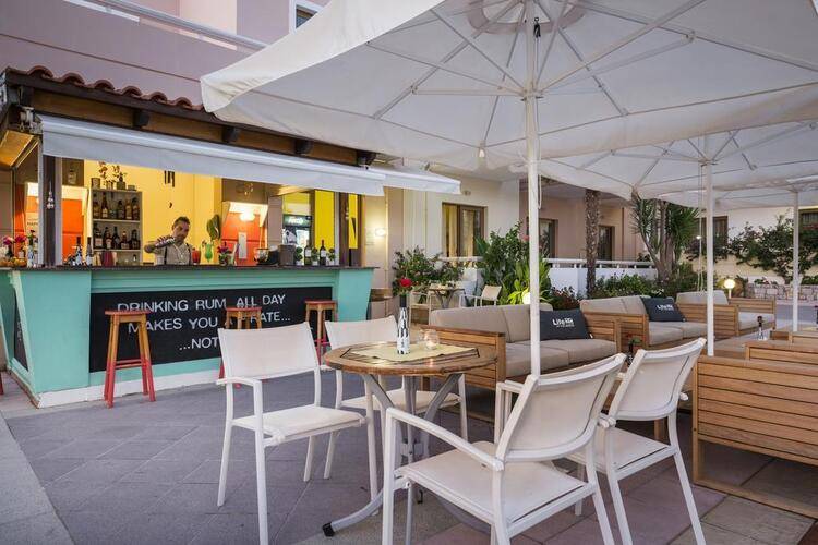 Oscar Suites & Village