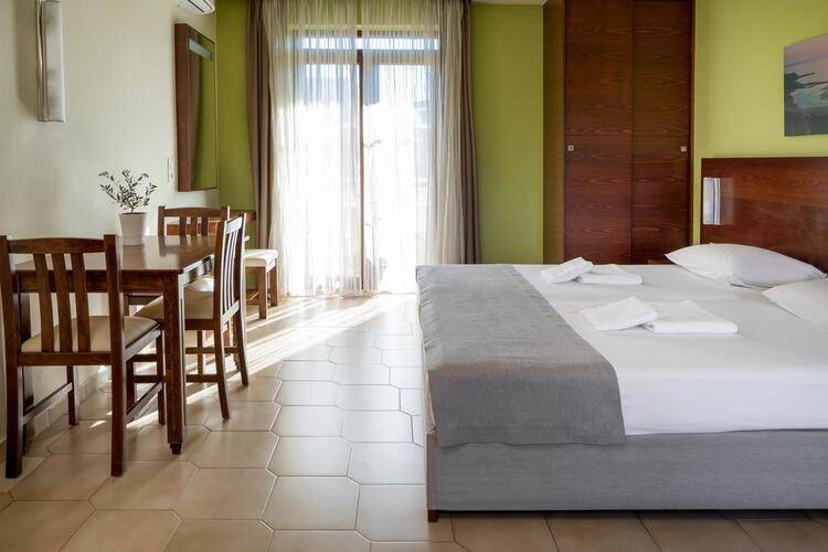Oscar Suites & Village