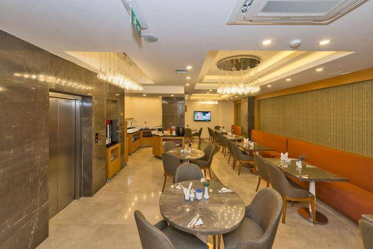 Bisetun Hotel