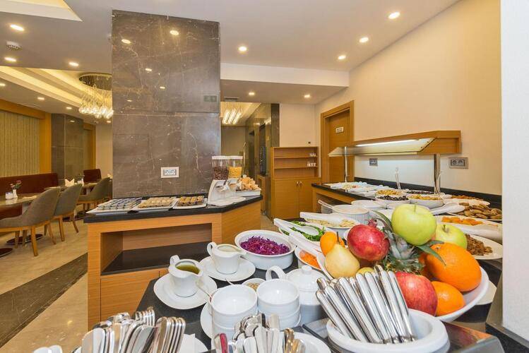 Bisetun Hotel